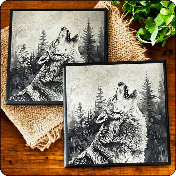 Set of 4 howling wolf ceramic coasters, featuring a detailed design, perfect for nature and wildlife lovers